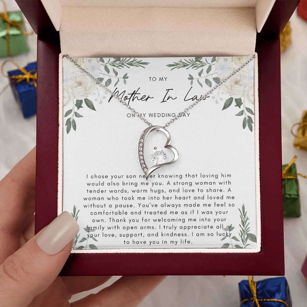 To My Mother In Law On My Wedding Day - Heart Necklace