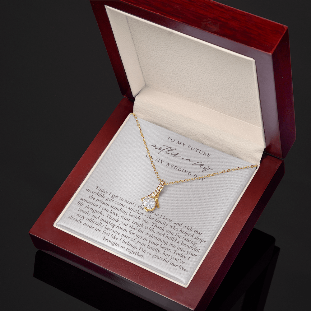 Future Mother In Law Necklace | Elegant Pearlescence