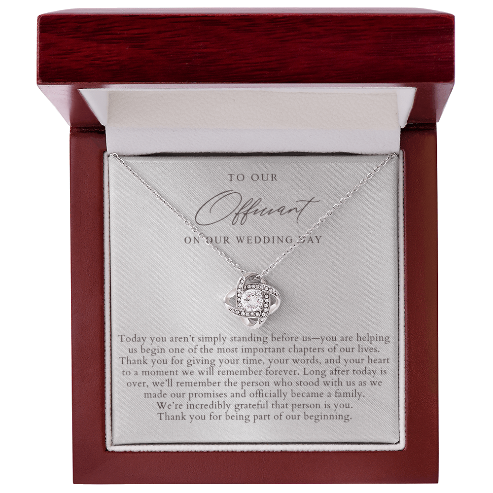 Officiant Wedding Day Necklace | Elegant Pearlescence