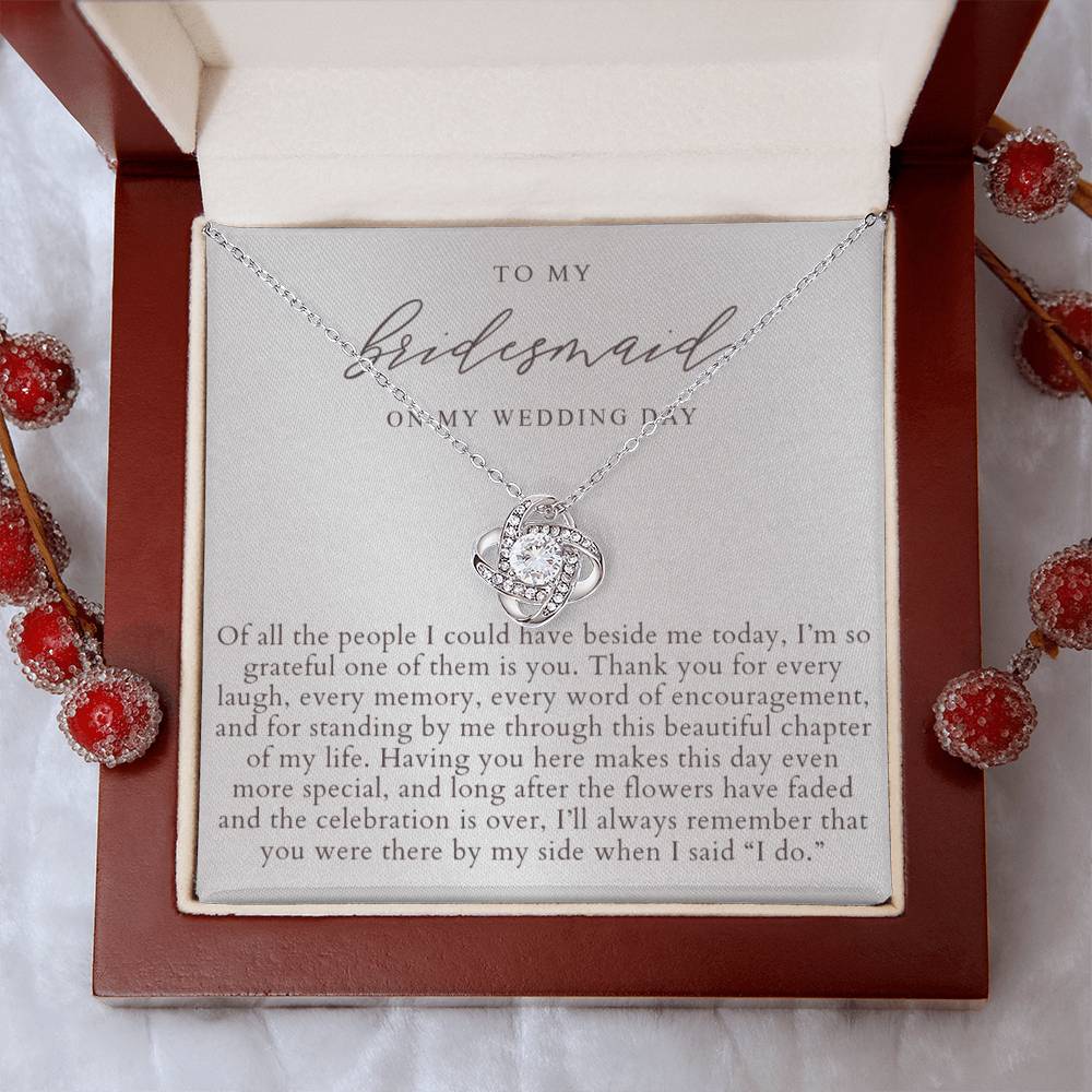 Bridesmaid Wedding Day Necklace | Elegant Pearlescence